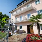Hotel Auguste